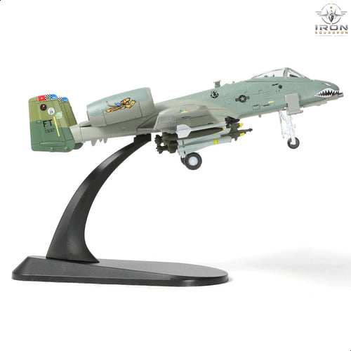 A-10 Warthog — "Tiger Shark" 1:100 Diecast Model - image 1