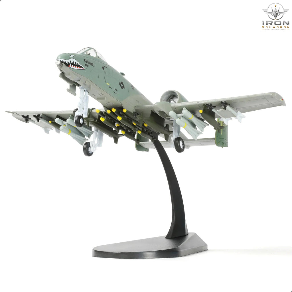 A-10 Warthog — "Tiger Shark" 1:100 Diecast Model - image 5