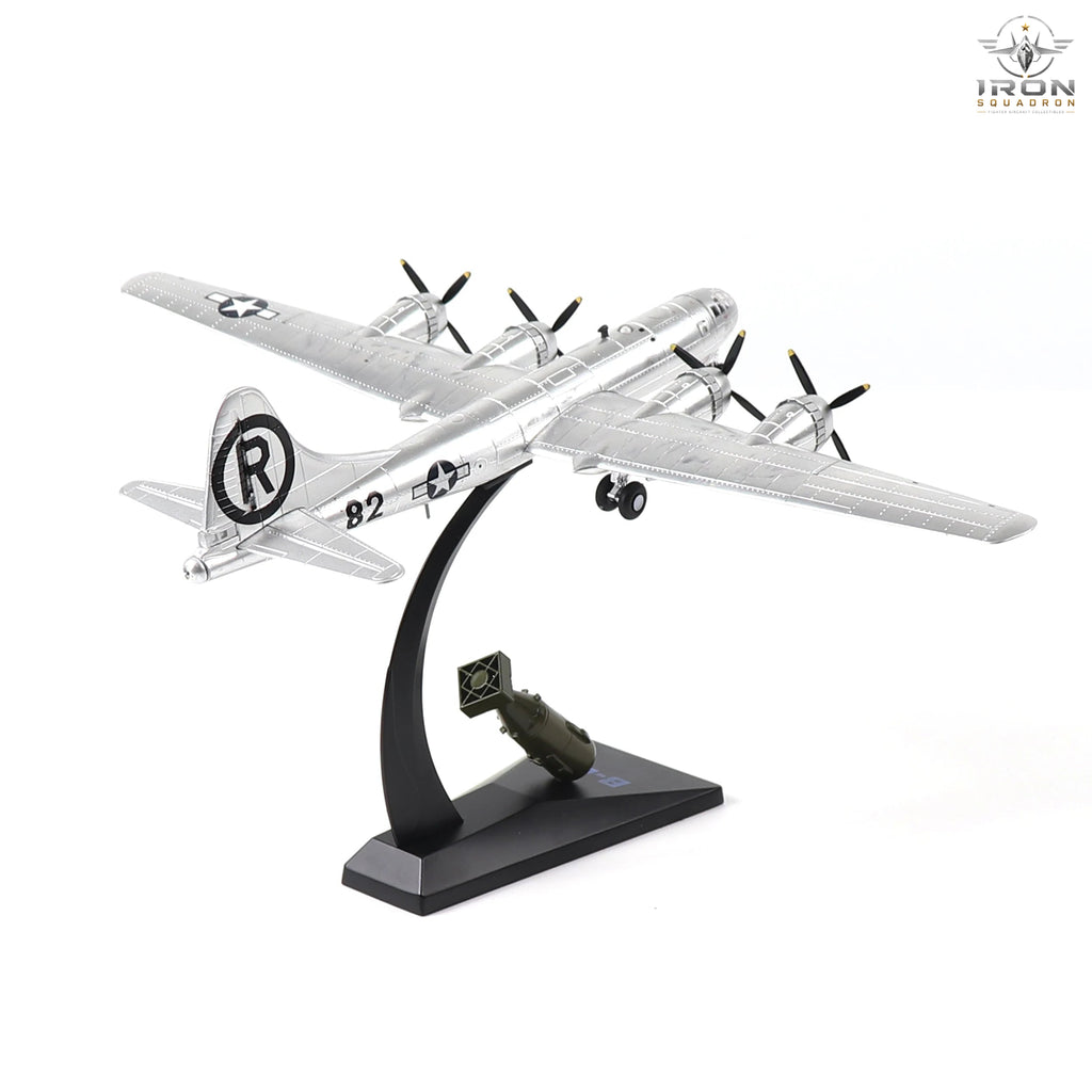B-29 Superfortress — "Enola Gay" 1:144 Diecast Model - image 3