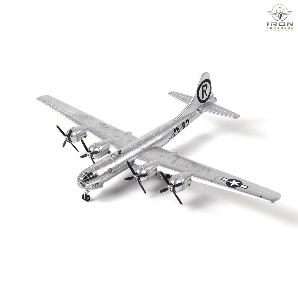 B-29 Superfortress — "Enola Gay" 1:144 Diecast Model - image 5