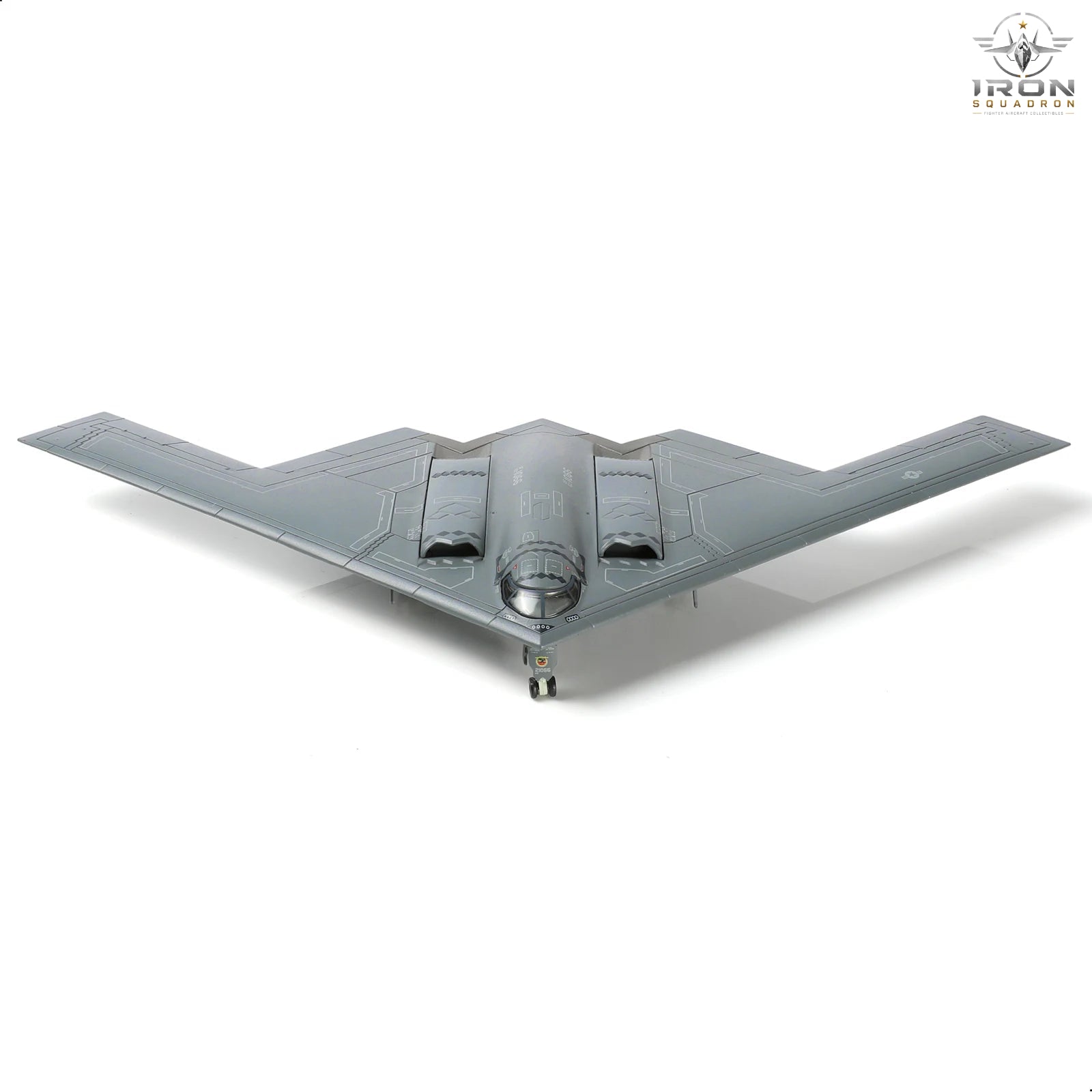 B-2 Spirit — 82-1066 1:200 Diecast Model - image 4