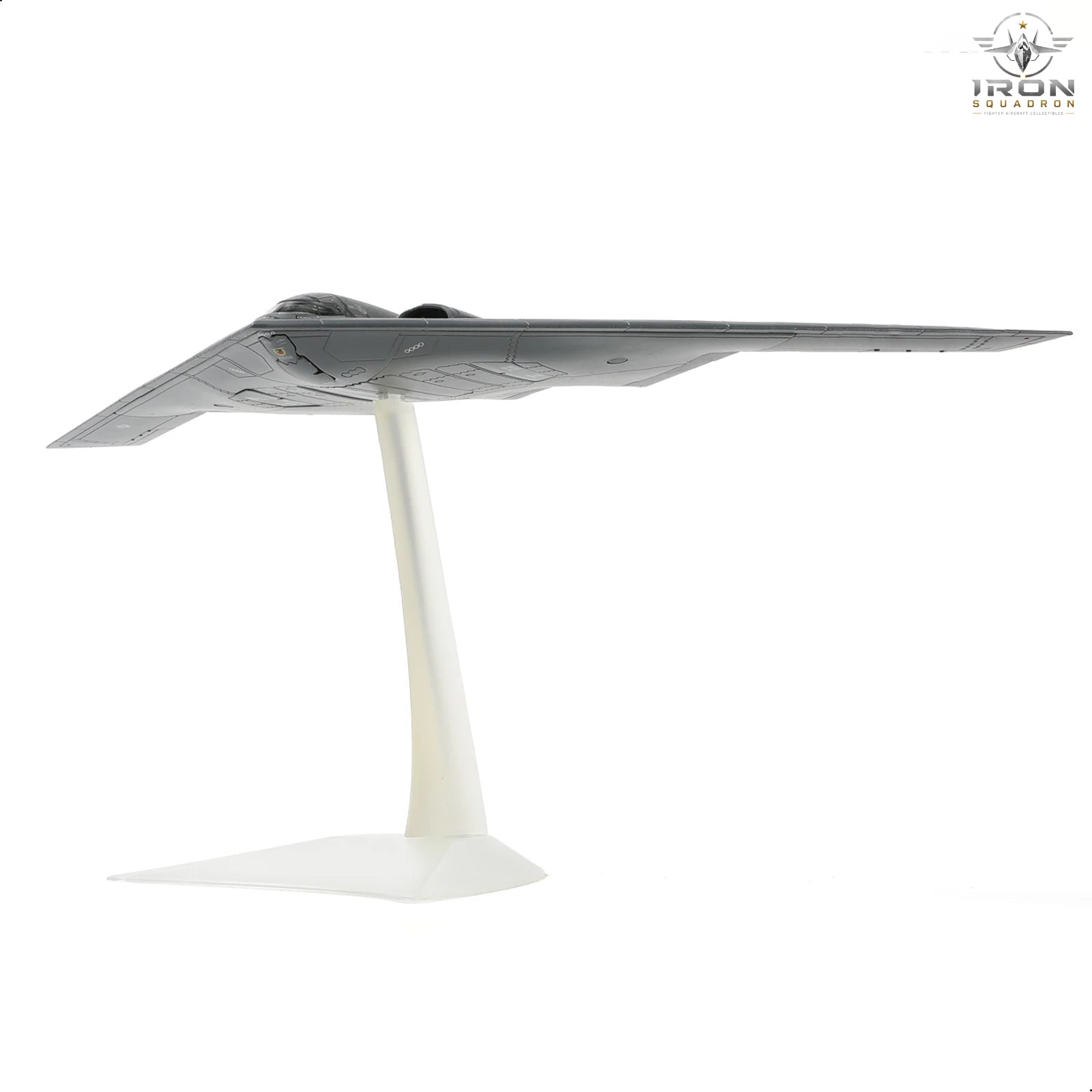 B-2 Spirit — 82-1066 1:200 Diecast Model - image 6