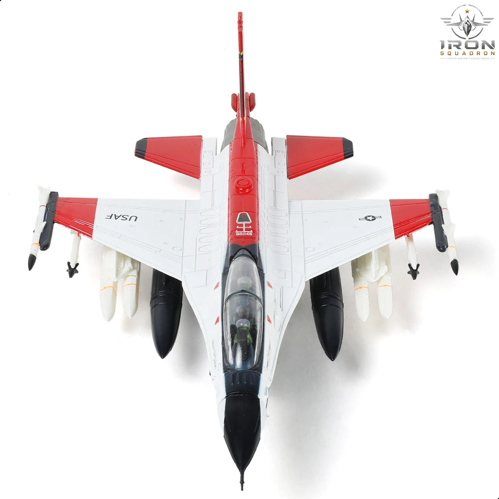 F-16D X-62 VISTA — USAF Test Pilot School 1:72 Diecast Model - image 4