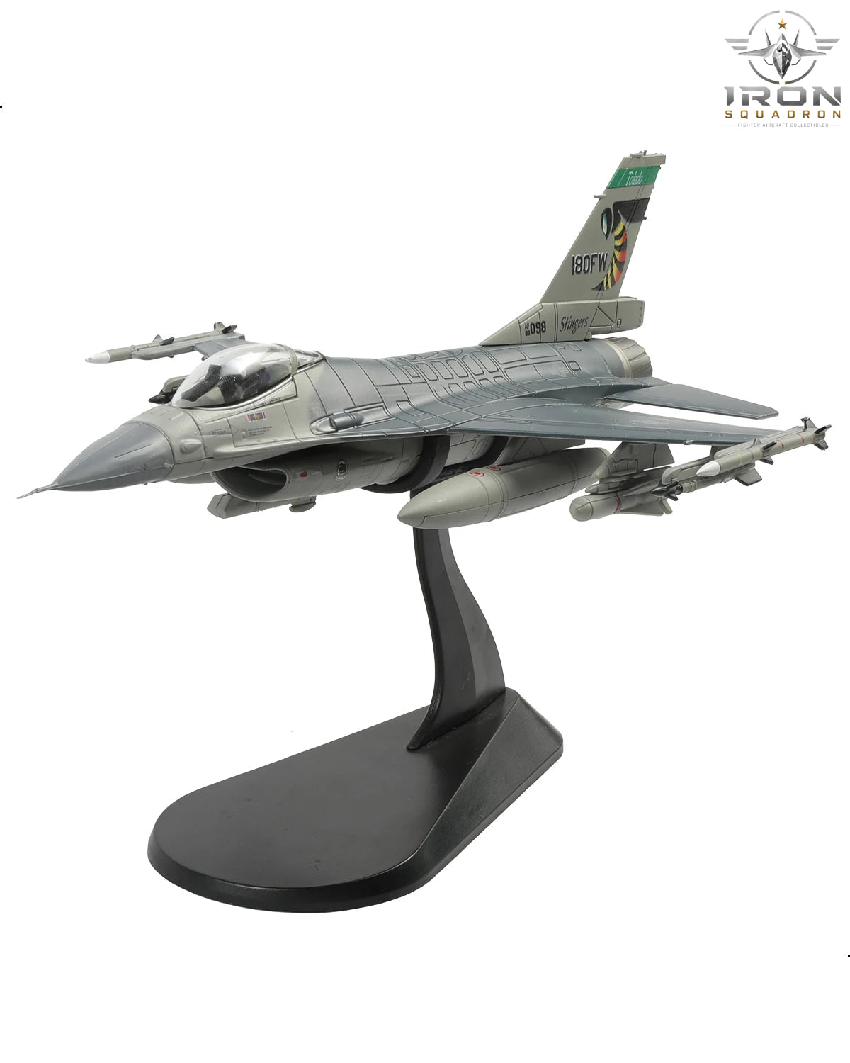 F-16 Fighting Falcon — Aggressor "Stinger" 1:72 Diecast Model - image 1