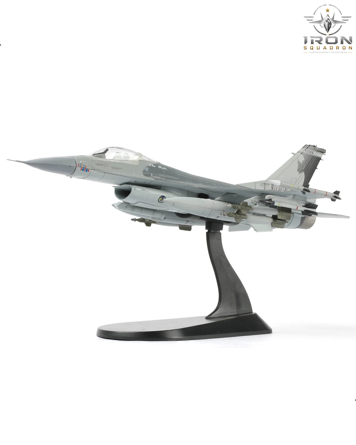 F-16 Fighting Falcon — "Black Bat" Livery 1:72 Diecast Model - image 1