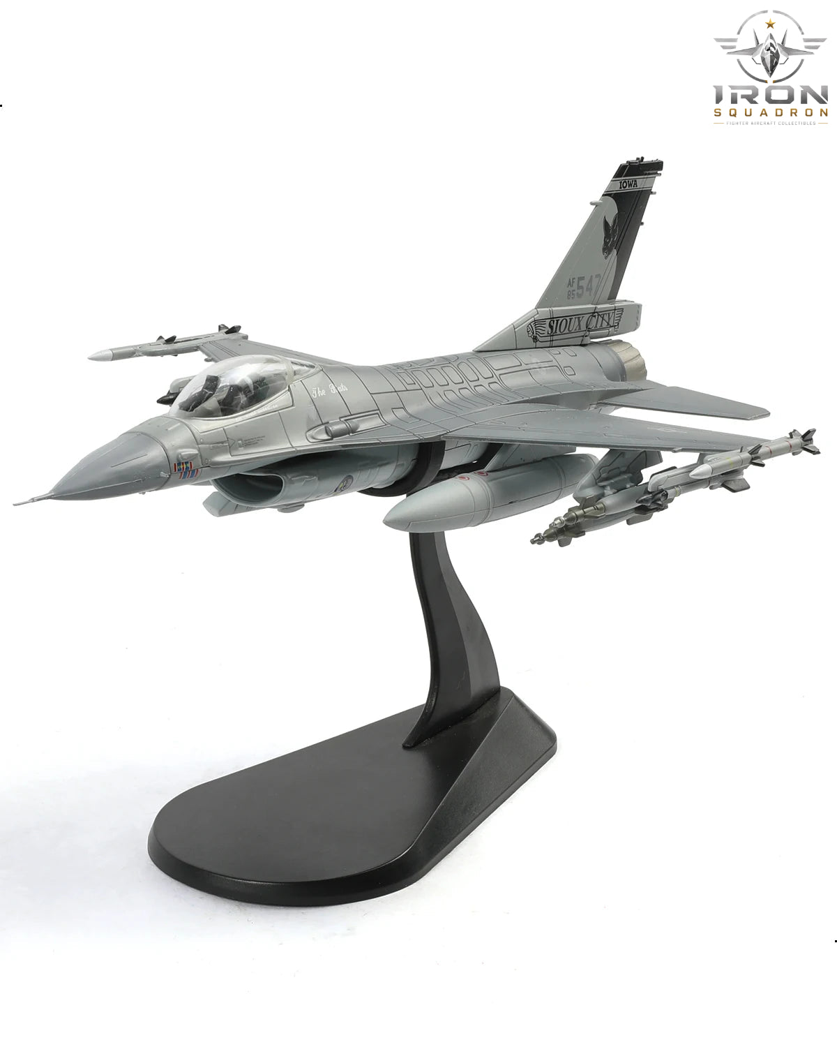 F-16 Fighting Falcon — "Black Bat" Livery 1:72 Diecast Model - image 3