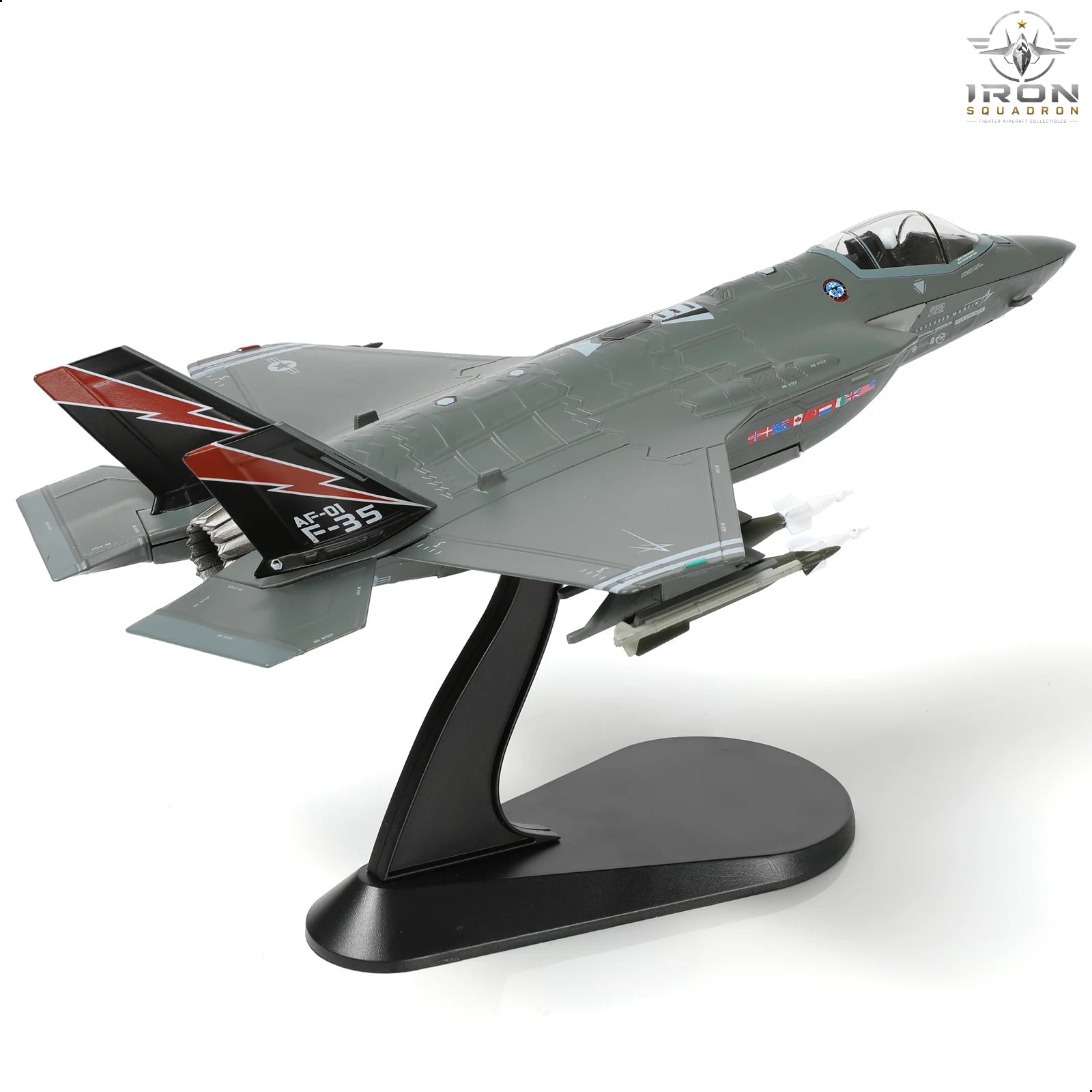 F-35A Lightning II — AF-01 First Jet 1:72 Diecast Model - image 6