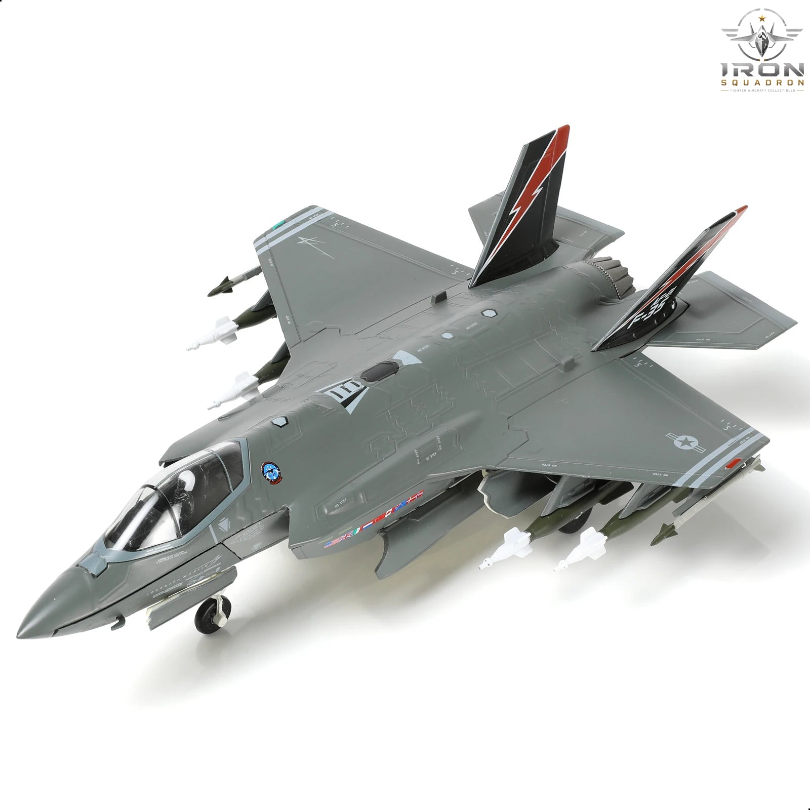 F-35A Lightning II — "Beast Mode" USAF 1:72 Diecast Model - image 4