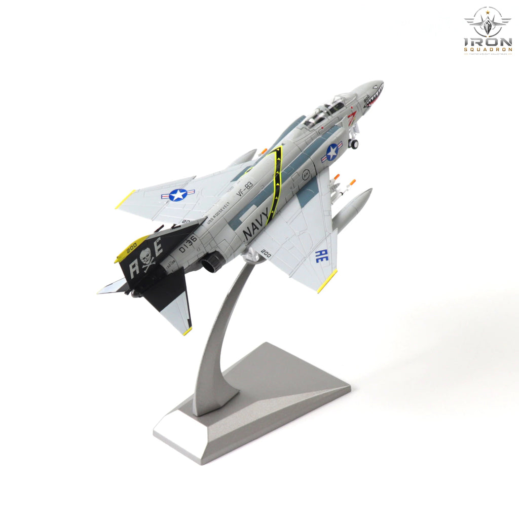 F-4 Phantom II — U.S. Navy 1:100 Diecast Model - image 1