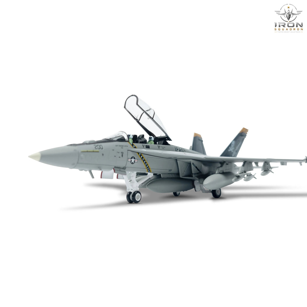 F/A-18F Super Hornet — VFA-103 Jolly Rogers 1:72 Diecast Model - image 2