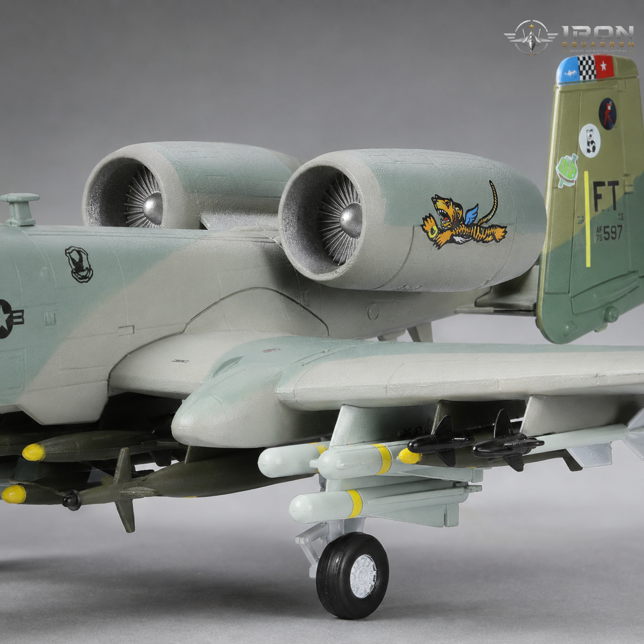 Iron Squadron™ A-10 Warthog Tiger Shark