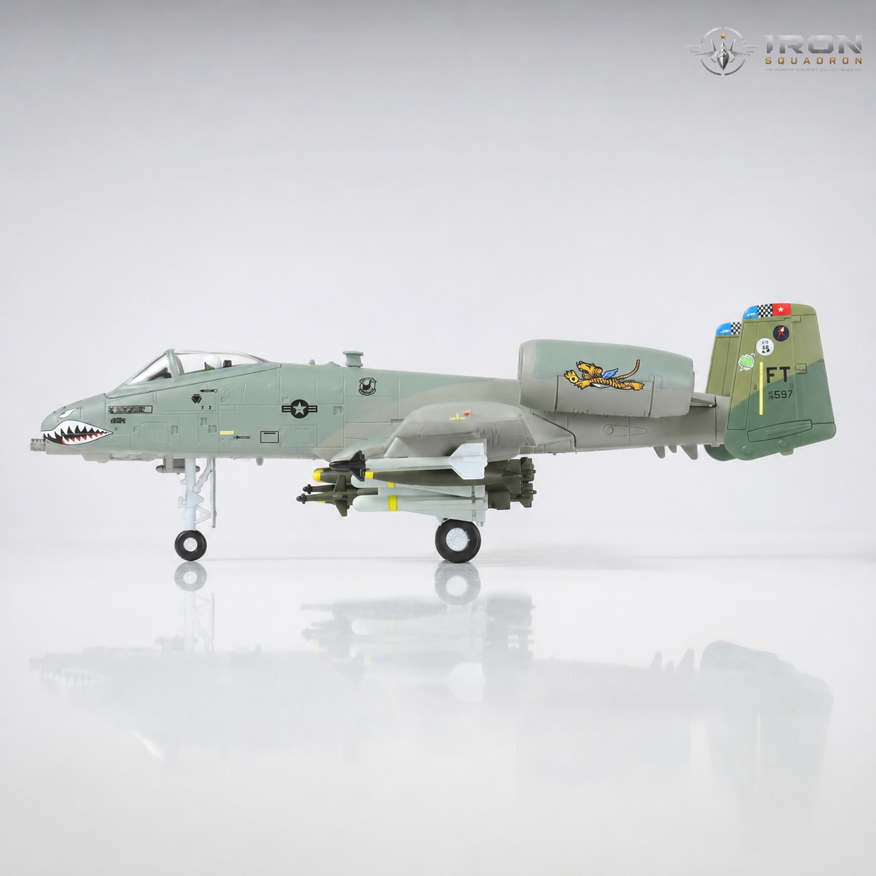 Iron Squadron™ A-10 Warthog Tiger Shark