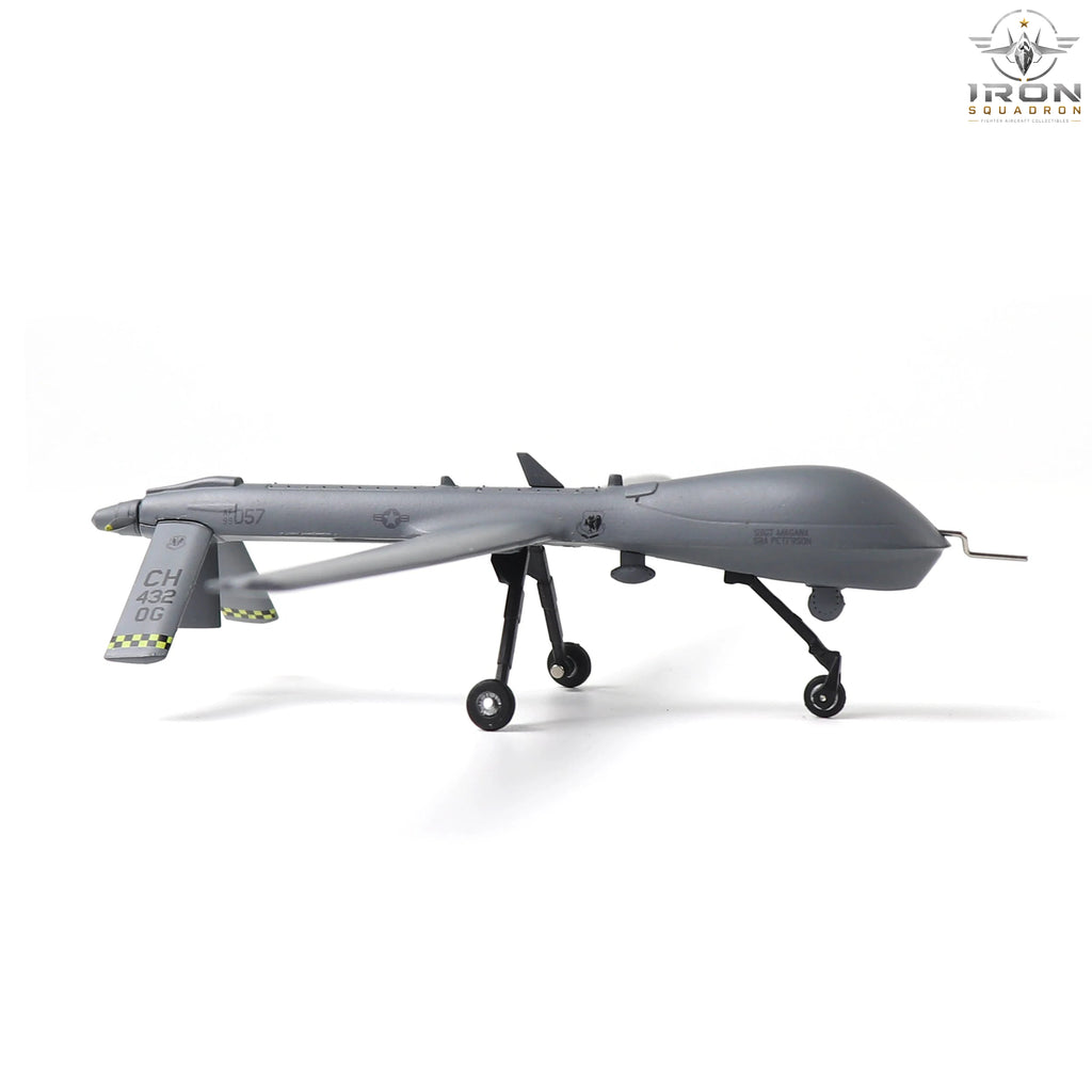 MQ-1 Predator — 432nd Wing 1:72 Diecast Model - image 6