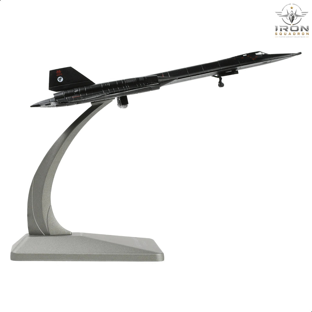 SR-71A Blackbird — 61-7972 1:200 Diecast Model - image 5