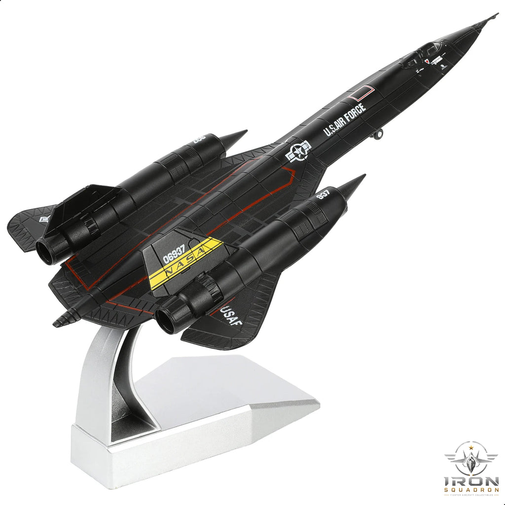 SR-71 Blackbird — 1:144 Diecast Model - image 2