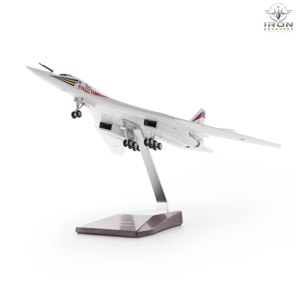 Tu-160 Blackjack — 1:144 Diecast Model - image 4