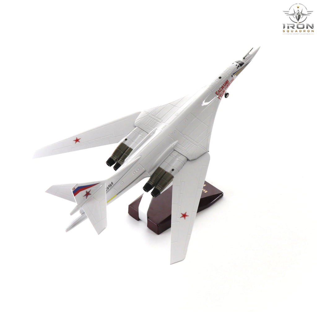 Tu-160 Blackjack — 1:144 Diecast Model - image 5