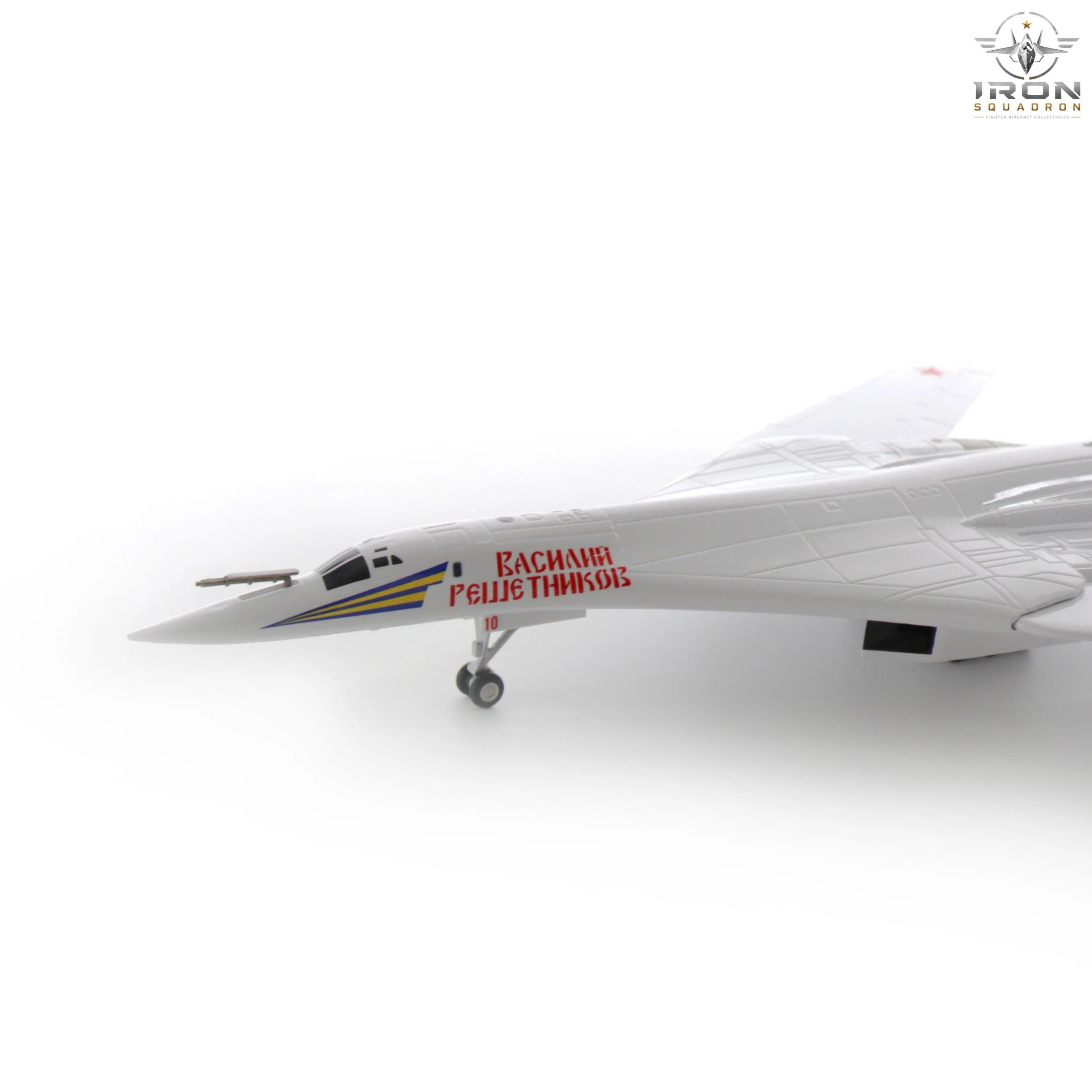 Tu-160 Blackjack — 1:144 Diecast Model - image 8
