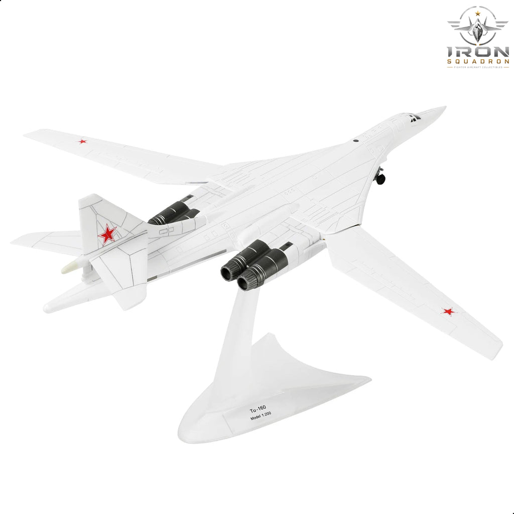 Tu-160 Blackjack — 1:200 Diecast Model - image 5