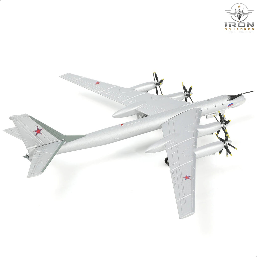 Tu-95 Bear — 1:200 Diecast Model - image 9